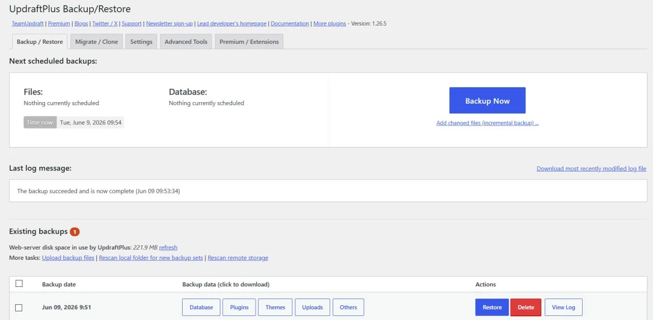 UpdraftPlus Backup/Restore dashboard showing existing backups with download and restore options